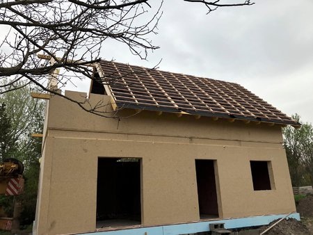 Párazáró fóliás tető könnyűszerkezetes házon